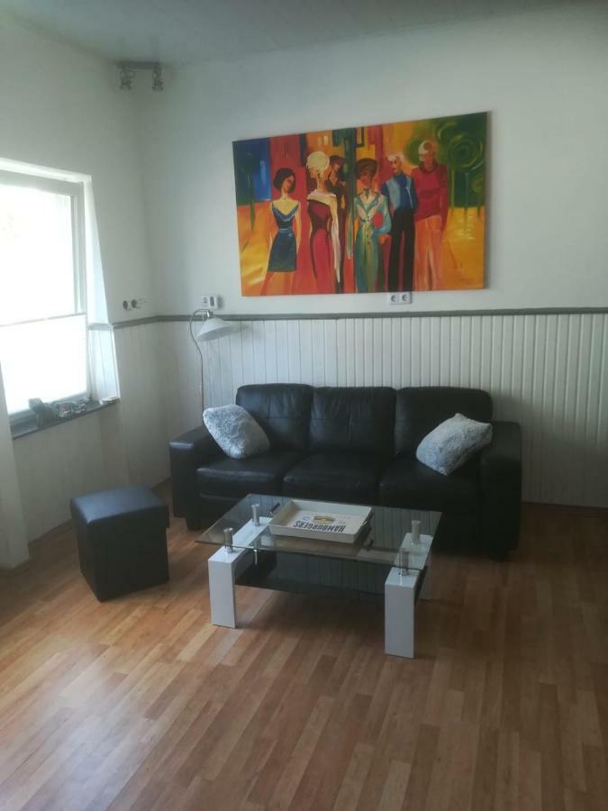 Zentral gelegene Wohnung in Velbert-Mitte Exterior foto